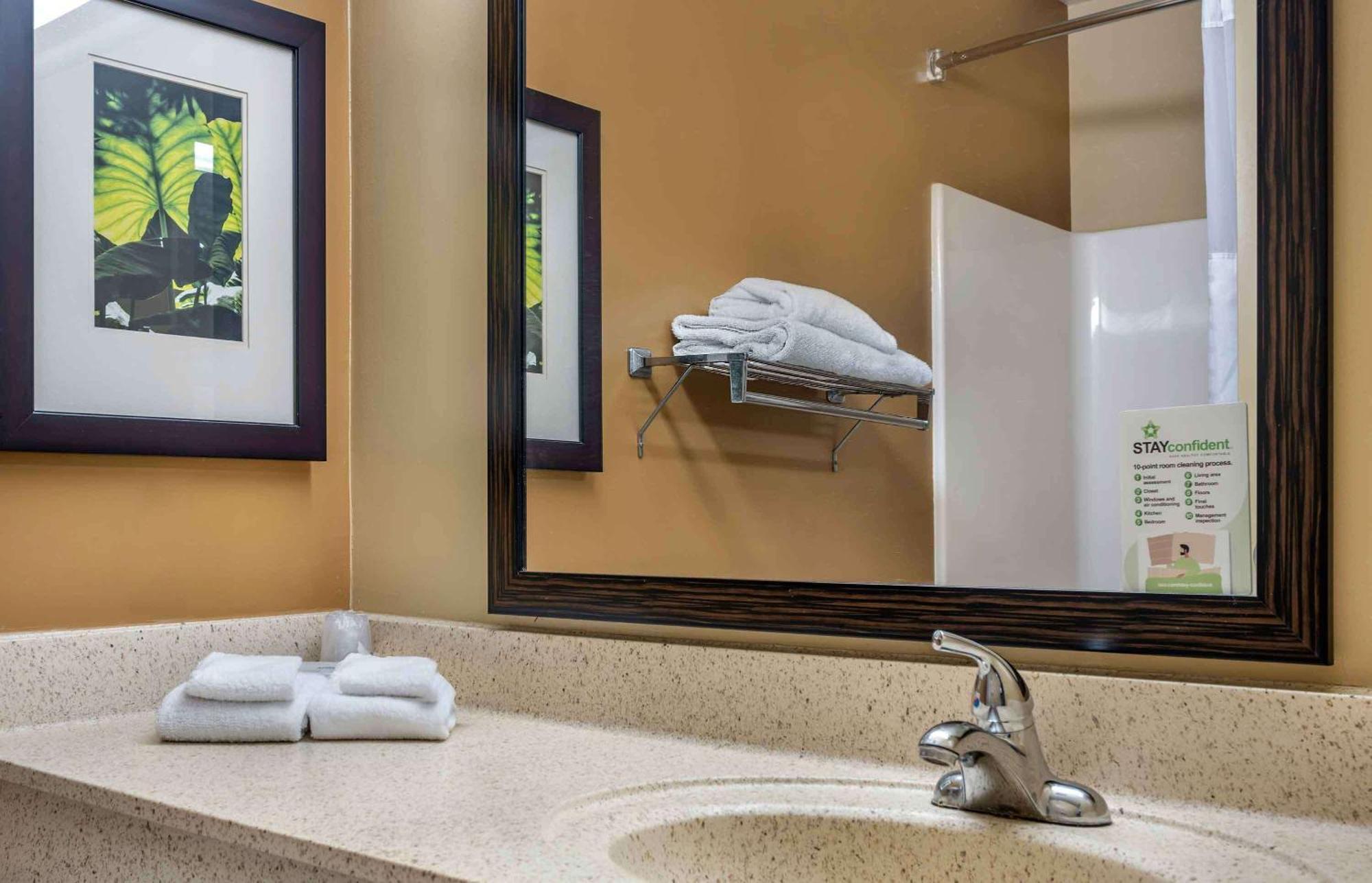 Extended Stay America Select Suites - Madison - Old Sauk Rd Exterior foto