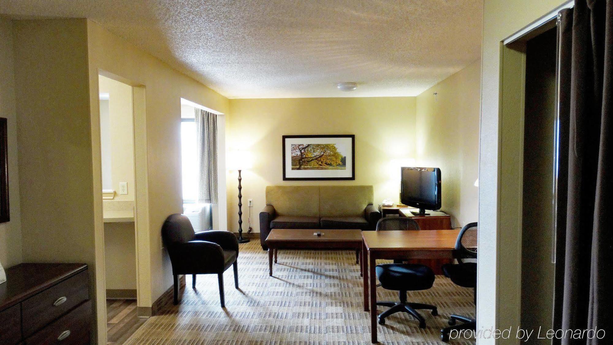 Extended Stay America Select Suites - Madison - Old Sauk Rd Exterior foto